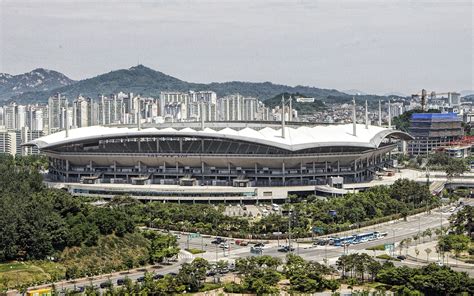 상암월드컵경기장, 고양이도 춤추는 축구의 신전